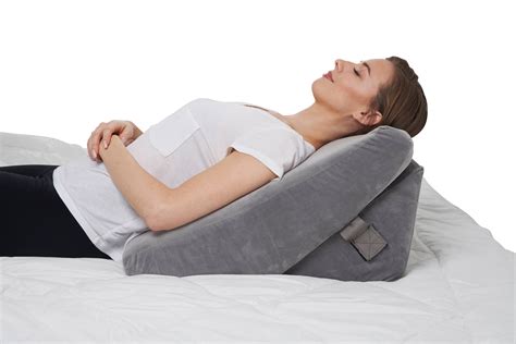 The Secret to Pain-Free Sleep: Get the Best Back Support for Side-Sleeping!